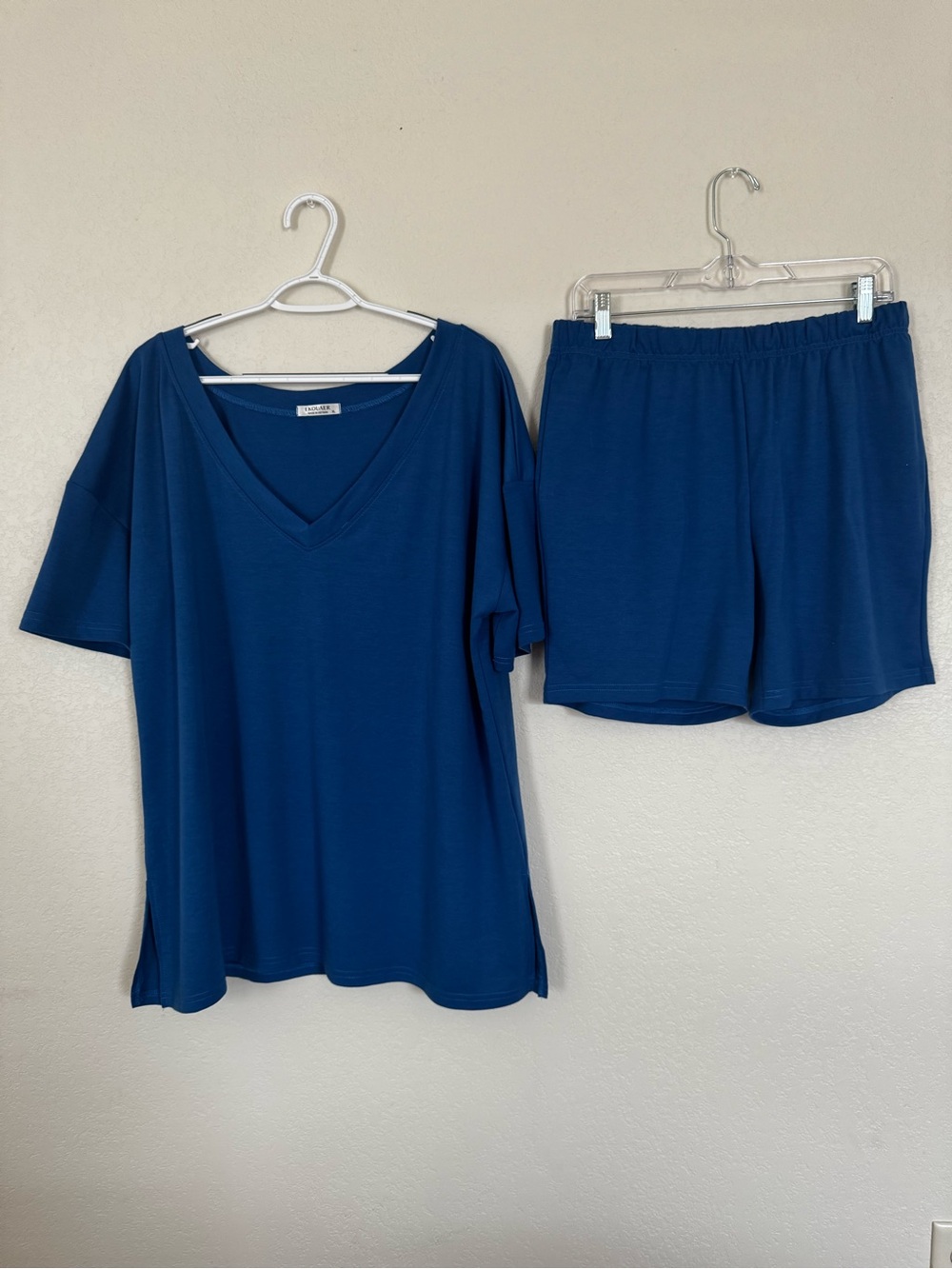 Relaxed V-Neck Short Sleeve Pajama Set in Deep Blue